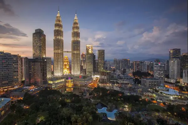 (3.) Foto-Impressionen zu: Kuala Lumpur City Centre abends, Malaysia