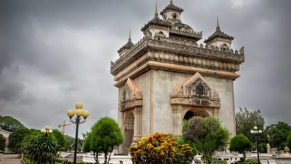 (1.) Foto-Impressionen zu: Patuxai Monument, Vientiane, Laos