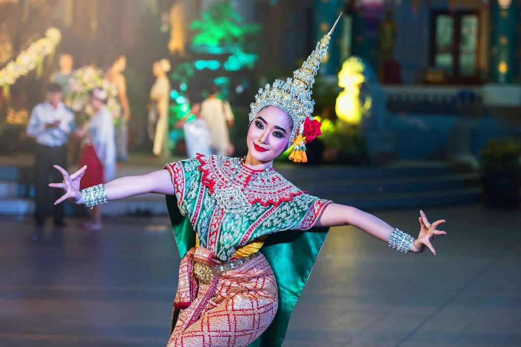 Rundreise Thailand - Traditionelle Tänzerin
