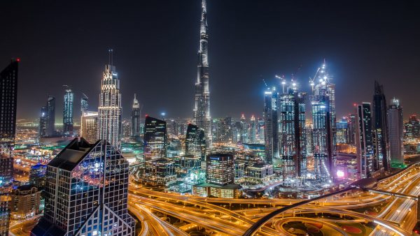 Dubai Skyline nachts, Vereinigte Arabische Emirate