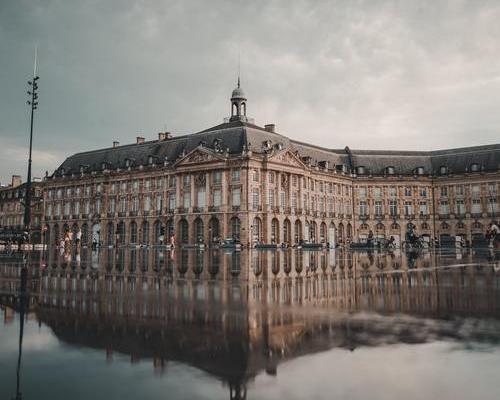 Von Marseille in die Weinbauregion Bordeaux