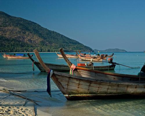 Quirliges Bangkok & Trauminsel Koh Lipe Hintergrundbild