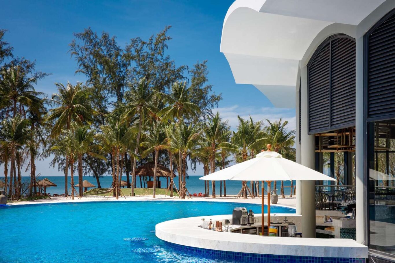 Kaffeekultur in Saigon und Badeurlaub auf Phu Quoc Hintergrundbild Kaffeekultur in Saigon und Badeurlaub auf Phu Quoc Hintergrundbild
