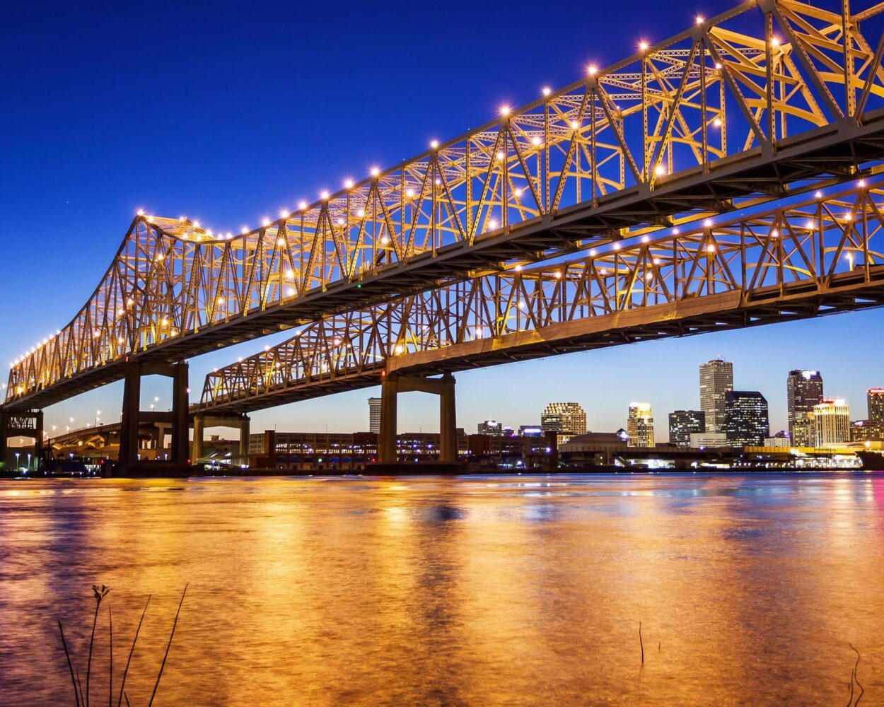 Städte des Südens: Nashville, Houston, New Orleans & Dallas Hintergrundbild