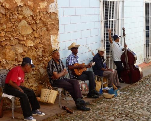 Privatrundreise "Kuba Traditional" & 5* All Inclusive Karibikfeeling Hintergrundbild