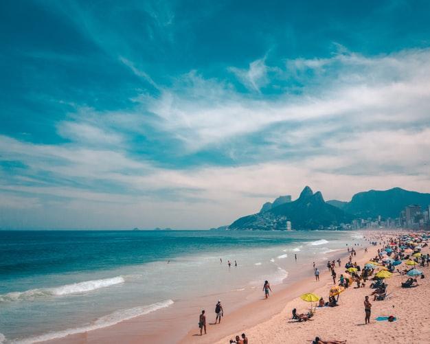 Privatrundreise "Samba & Lebensfreude" & Baden Copacabana Hintergrundbild