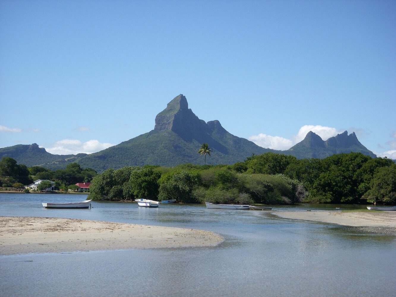 Stopover Paris & Trauminsel Mauritius Hintergrundbild