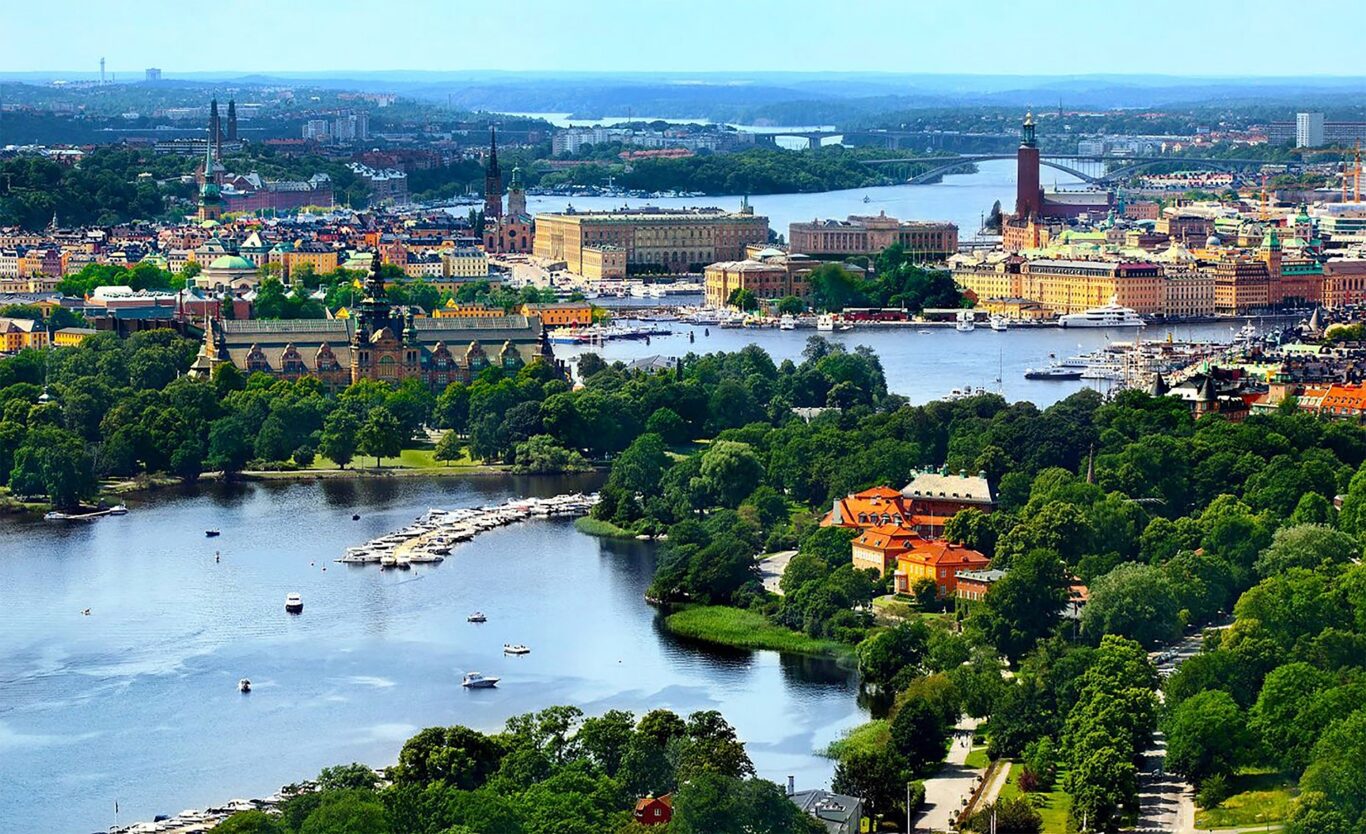 Mietwagenrundreise von Stockholm bis Oslo (inkl. Hausboot in Stockholm) Hintergrundbild