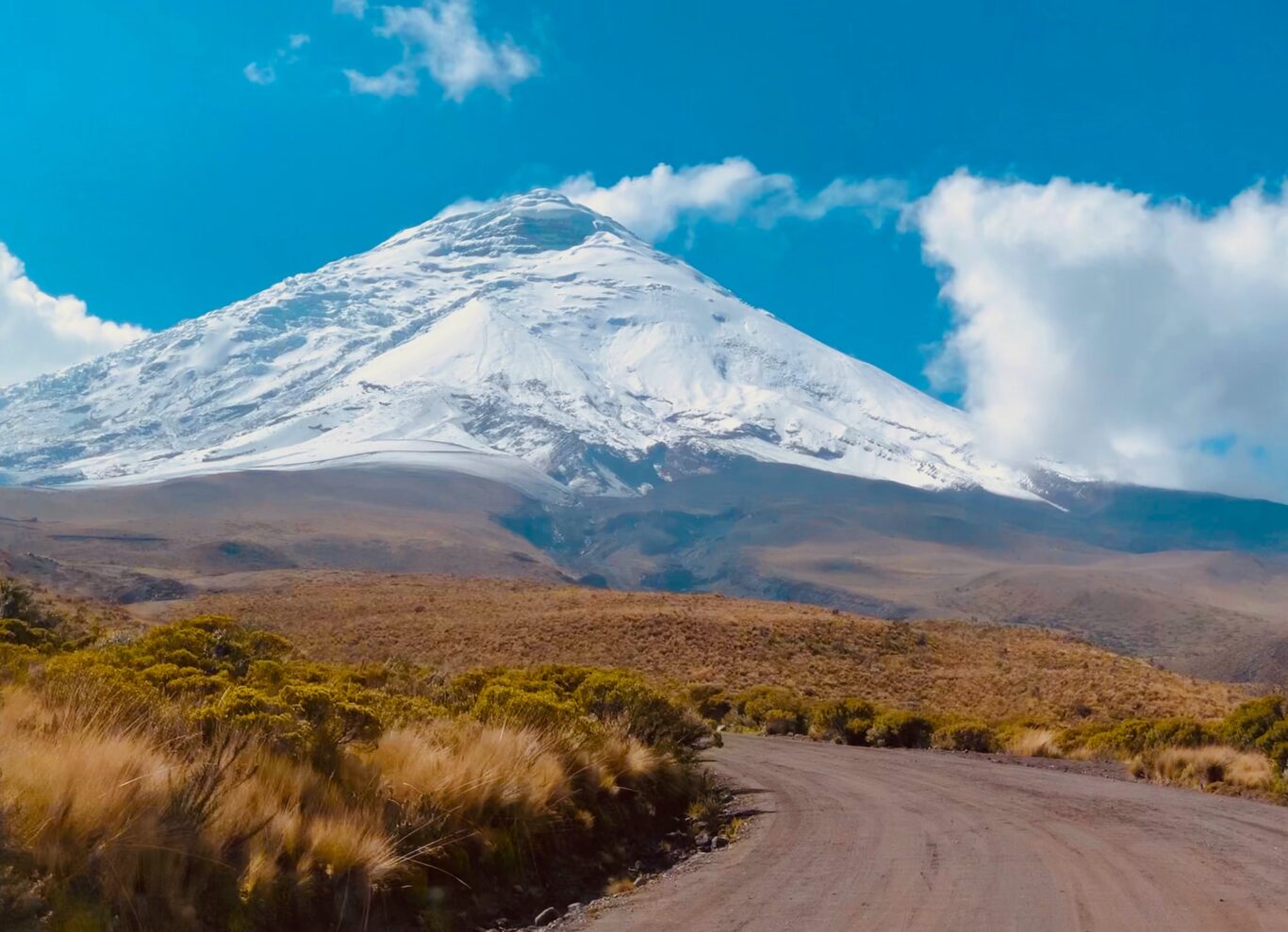 Mietwagenrundreise Ecuador "Zwischen Vulkanen und Regenwald" Hintergrundbild