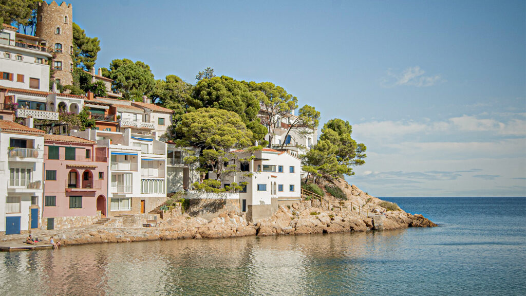 Häuser direkt am Meer, Costa Brava, Spanien