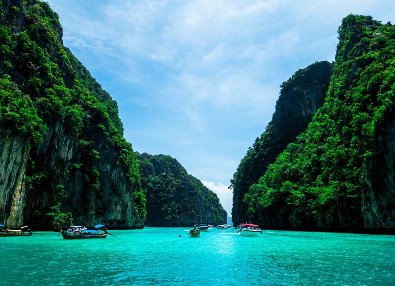 Bangkok & Baden auf Phuket Hintergrundbild Bangkok & Baden auf Phuket Hintergrundbild