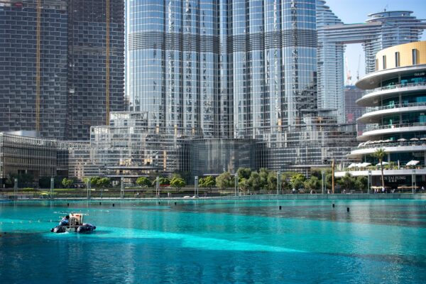 Luxus in Dubai & Baden in Kenia