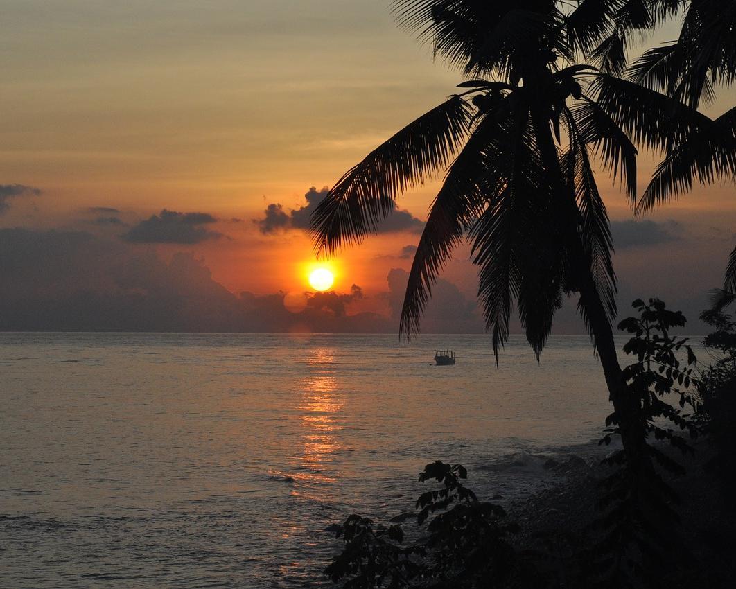 Bangkok & Baden auf Bali Hintergrundbild