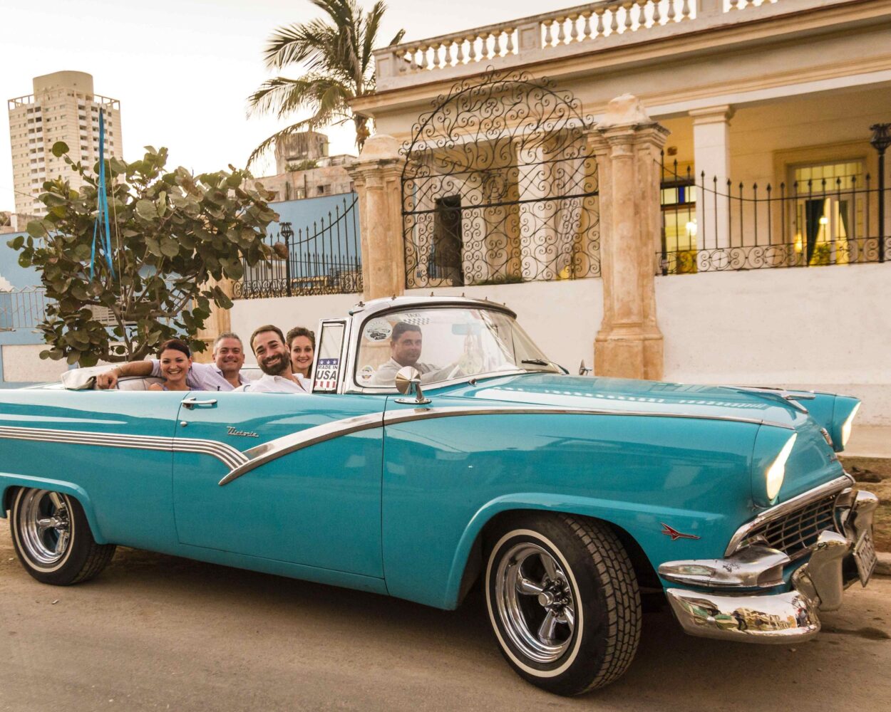 Koloniales Kuba mit All-Inclusive in Varadero Hintergrundbild