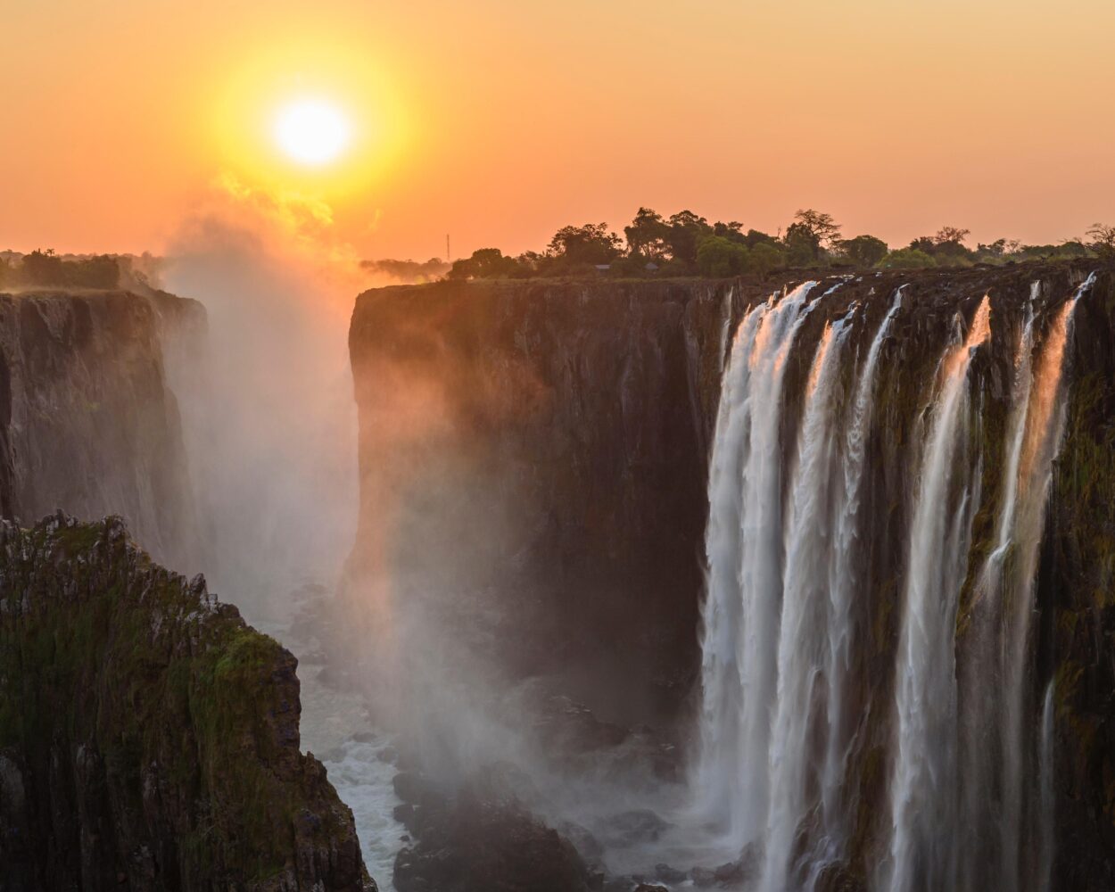 Safari "Von Namibia über Botswana nach Simbabwe" Hintergrundbild