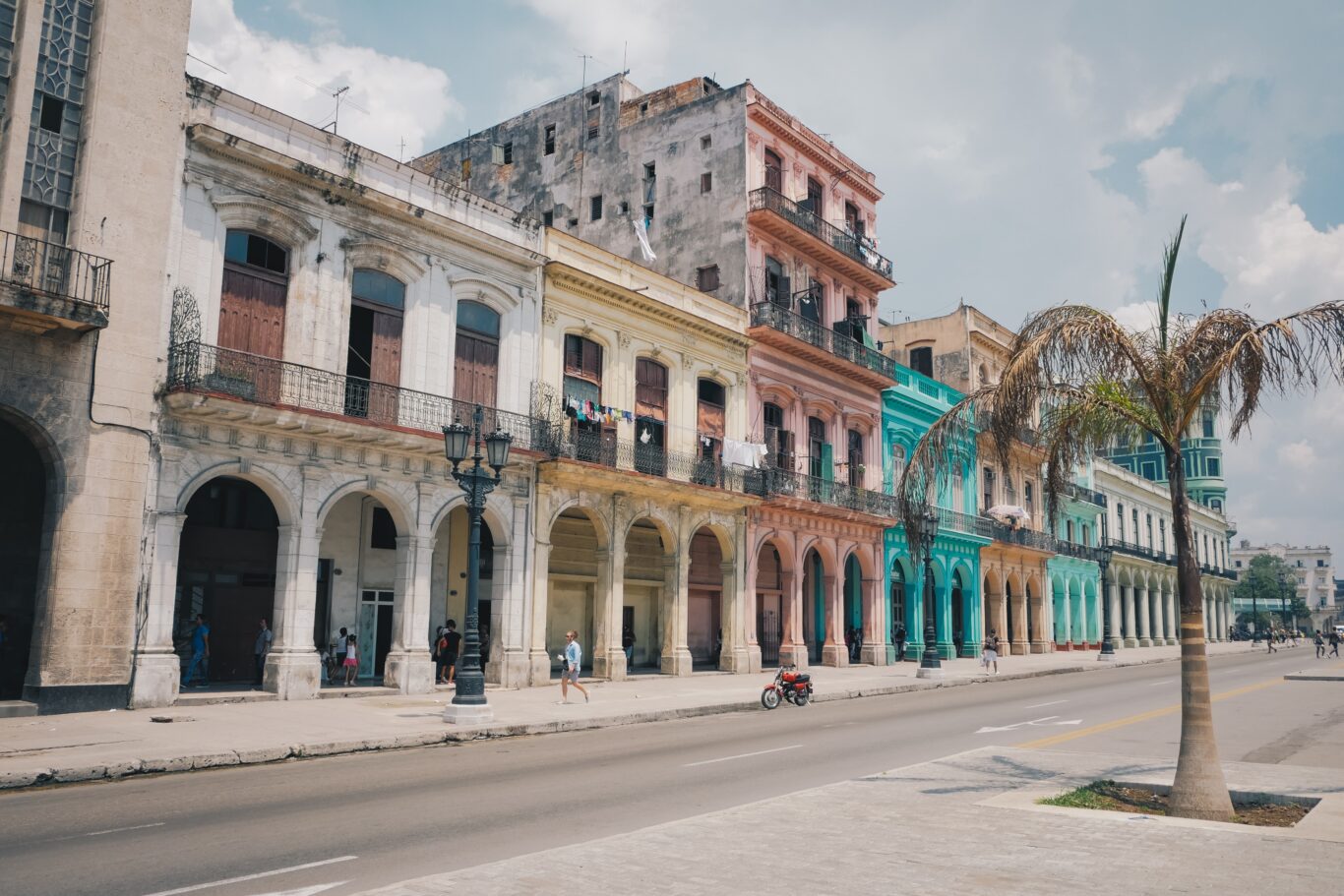 Selbstfahrer-Rundreise "A lo Cubano" (Havanna/Varadero) Hintergrundbild