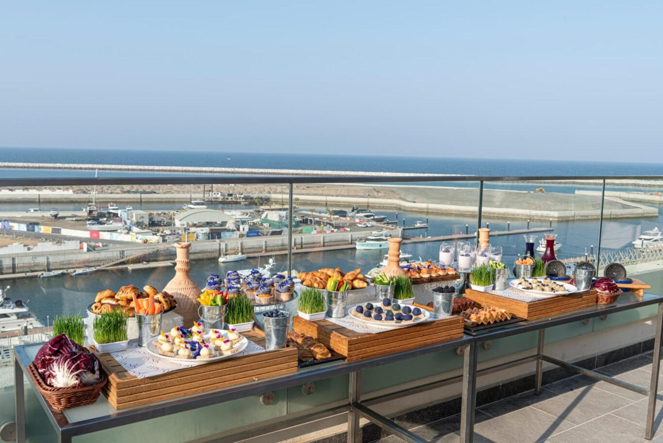 Rundreise "Höhepunkte Omans" & Baden in Muscat Hintergrundbild